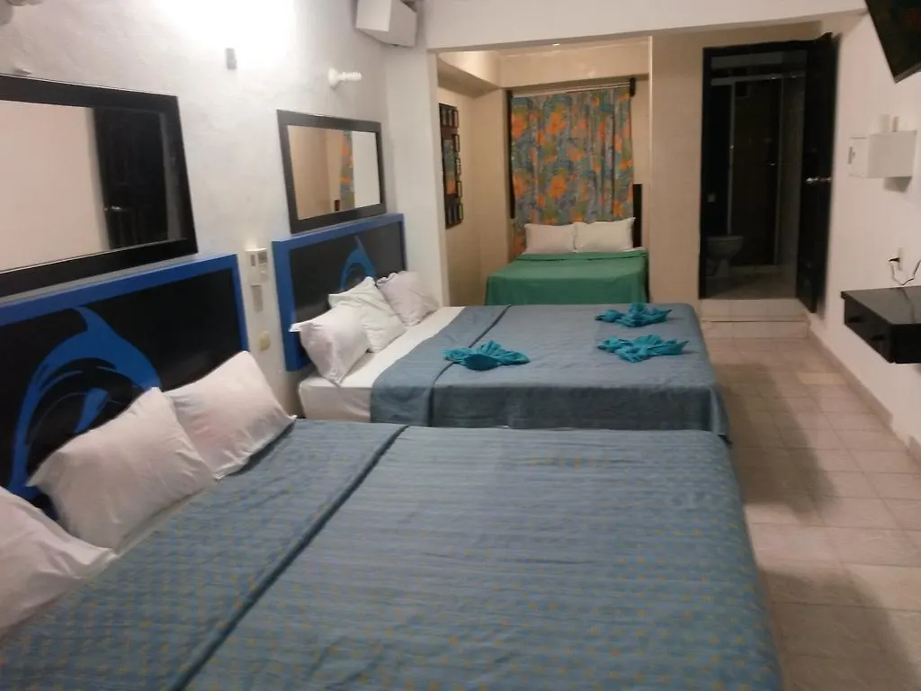 Hotel Hacienda Agua Azul بلايا ديل كارمن